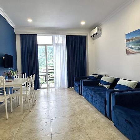 Blue Apartment ゴニオ エクステリア 写真