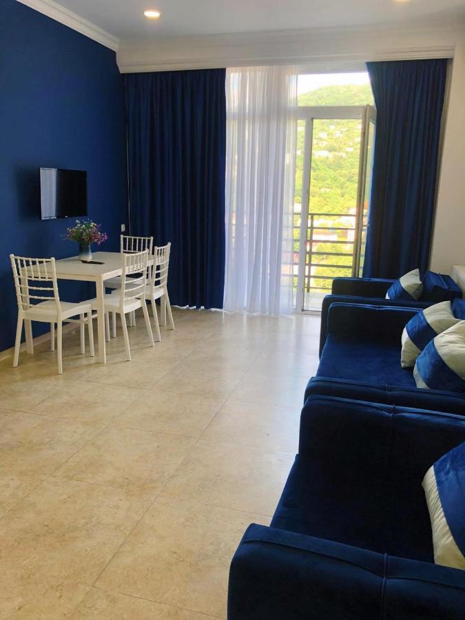 Blue Apartment ゴニオ エクステリア 写真