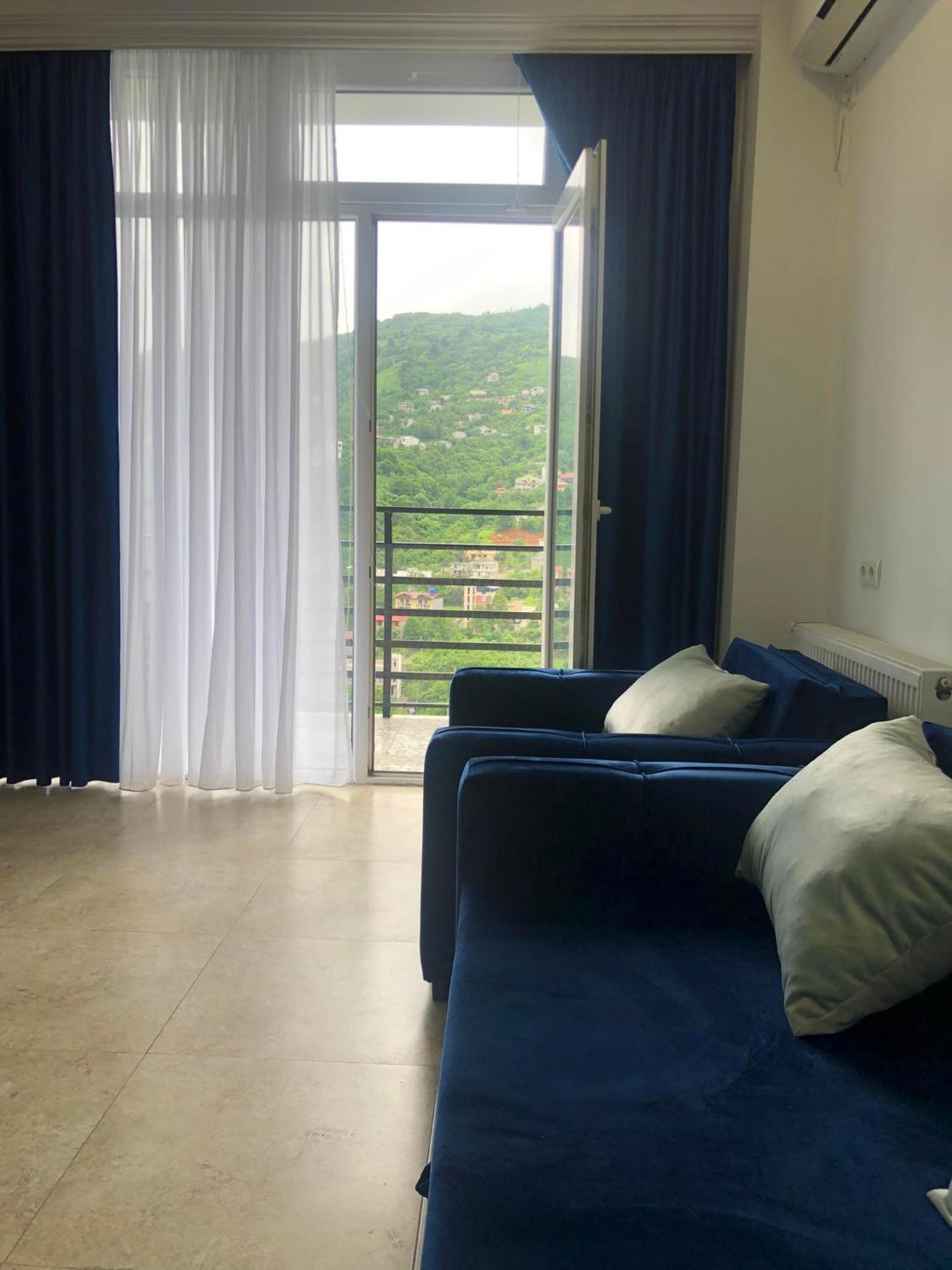 Blue Apartment ゴニオ エクステリア 写真